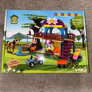 Jungle Treehouse Building Set - Multicolor